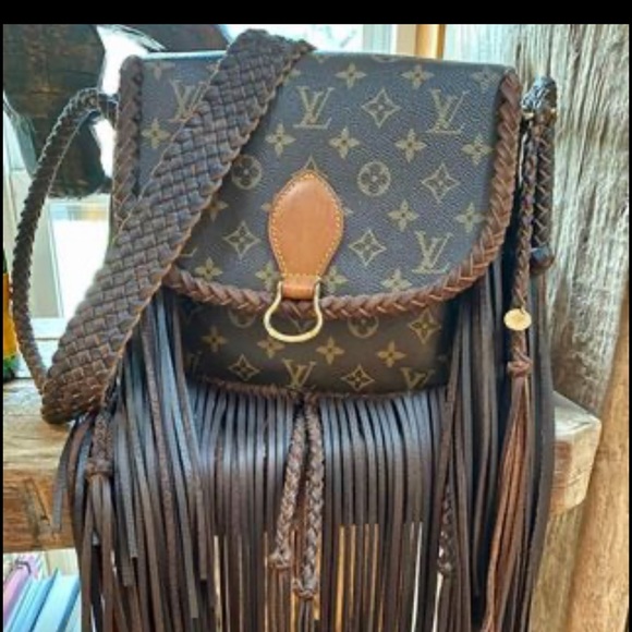 COPY - Leather and Vodka Louis Vuitton Cross Body - Picture 1 of 4